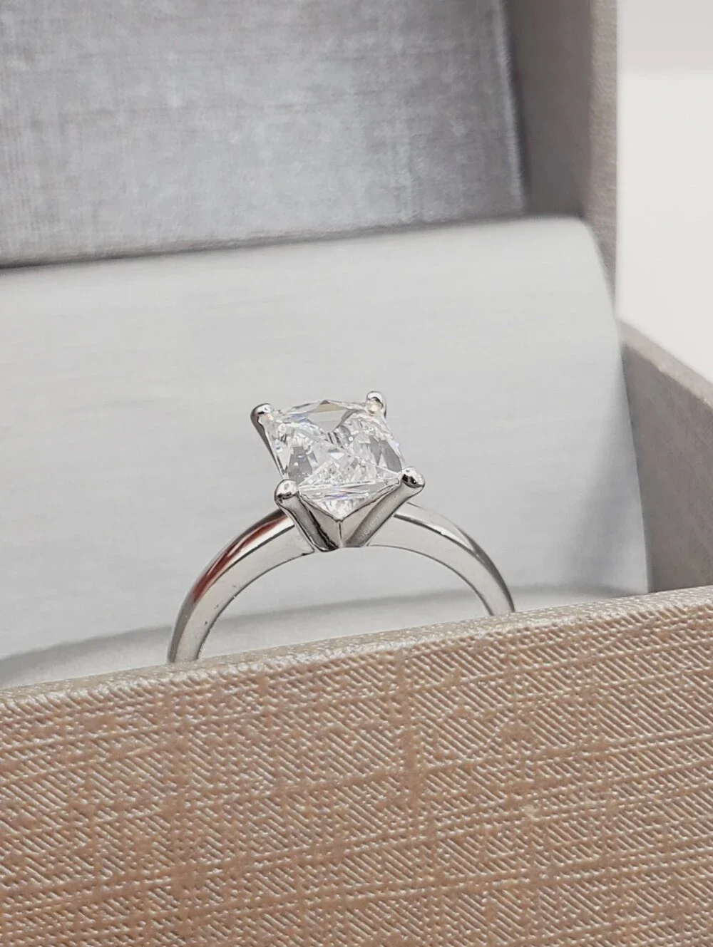 Classic Solitaire Ring - 925 Sterling Silver